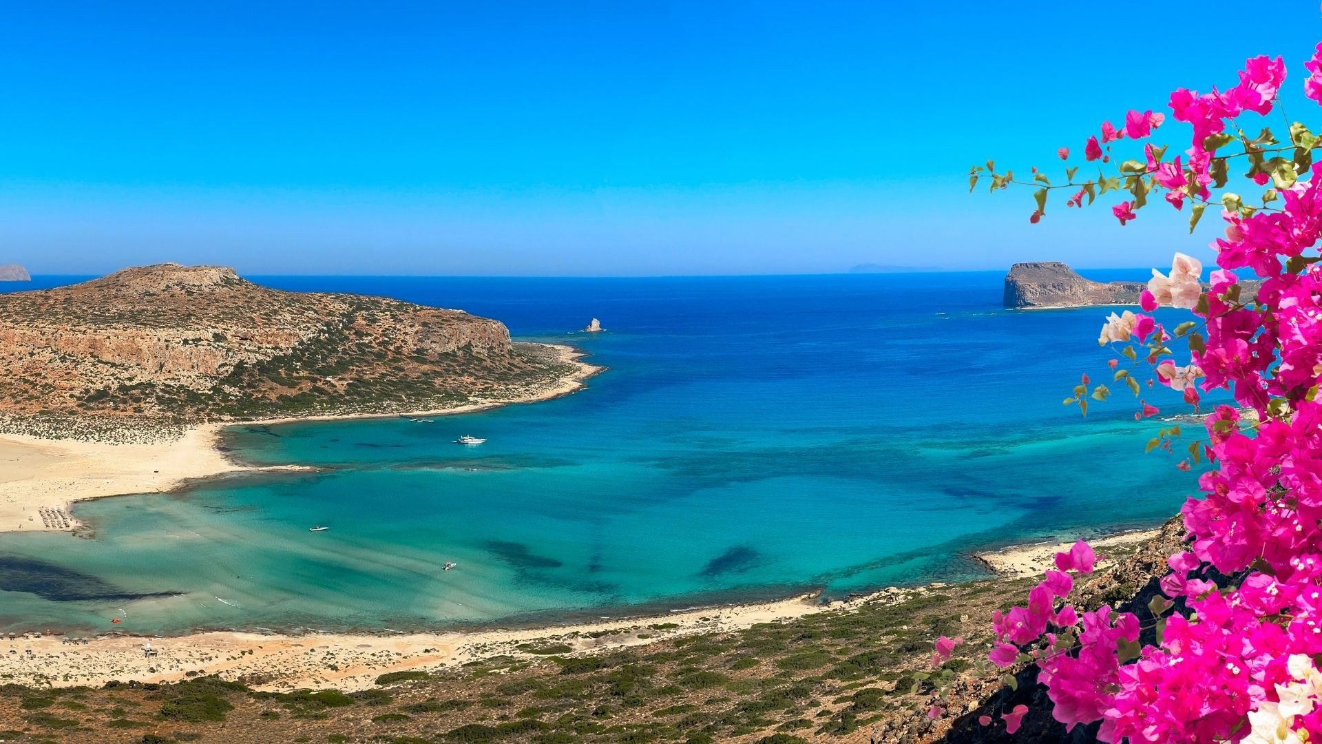 Lagon turquoise de Balos et bougainvilliers - Crète - Grèce